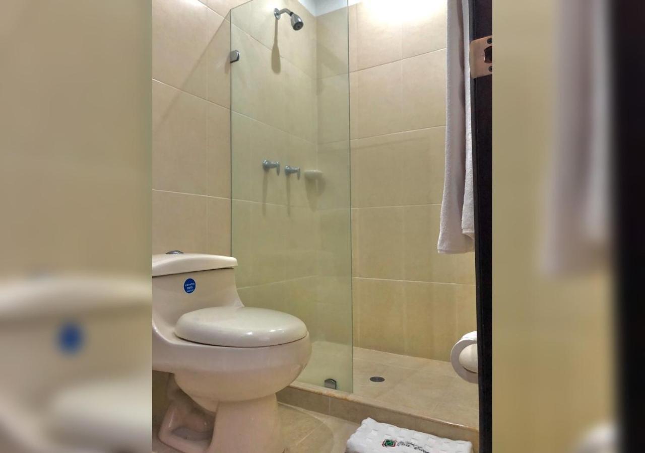 Casa Escobar Buga Hotel Екстериор снимка