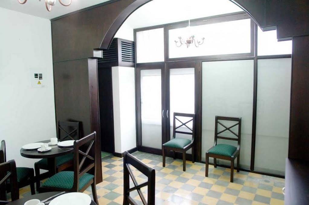Casa Escobar Buga Hotel Екстериор снимка
